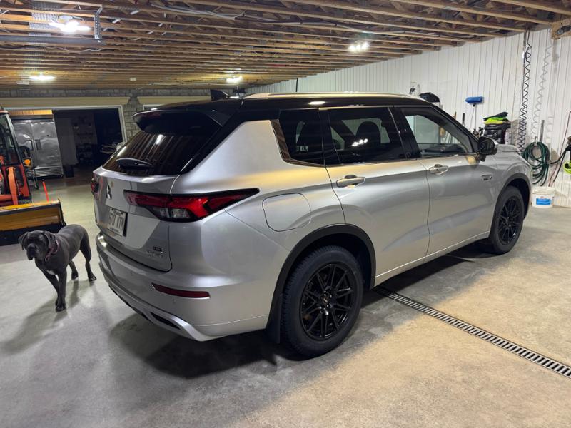 OUTLANDER PHEV 2024