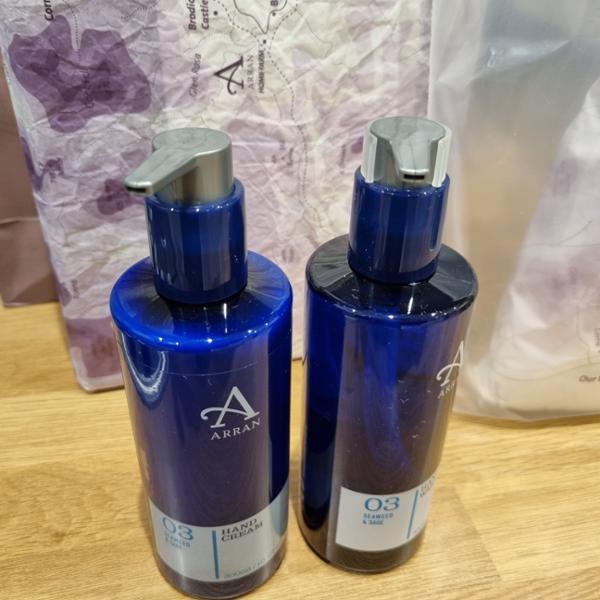 Apothecary Lavender & Tea Tree Bath & Shower Gel