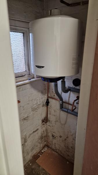 Water heater electric , unvented kit