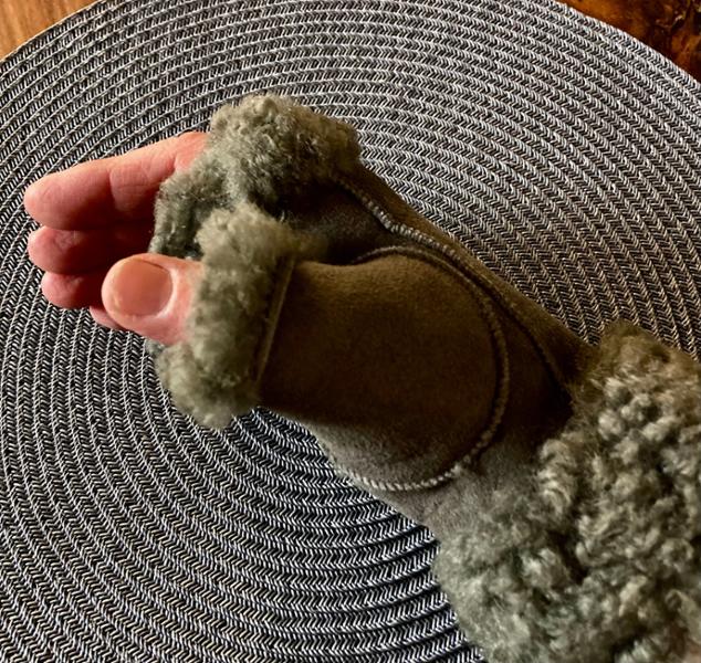 Perfect gloves