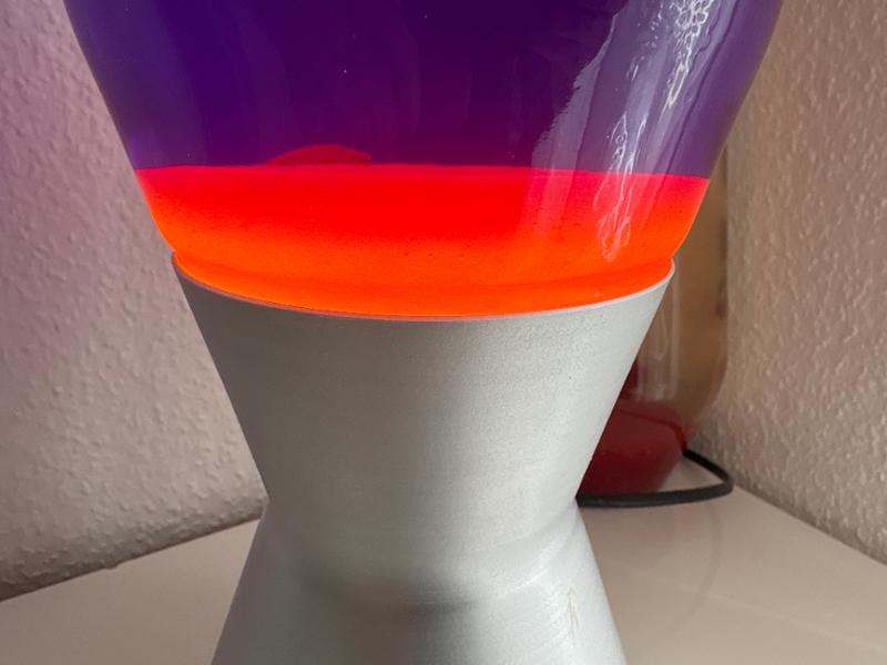 Lieferung schnell, Flasche schön, Leuchtmittel so lala