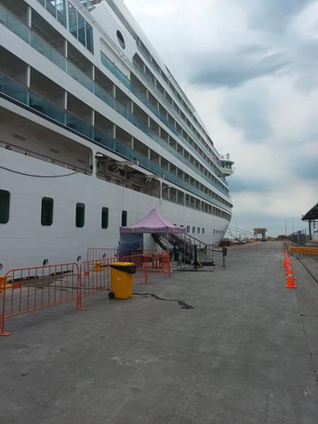 Seabourn Quest