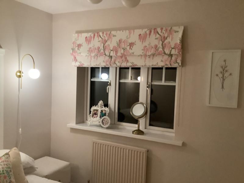 Fabulous Roman blind