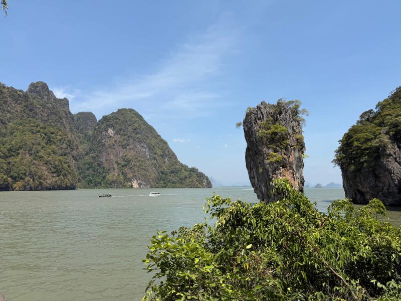 Thailand: Land of Smiles!