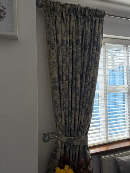 Avarie curtains