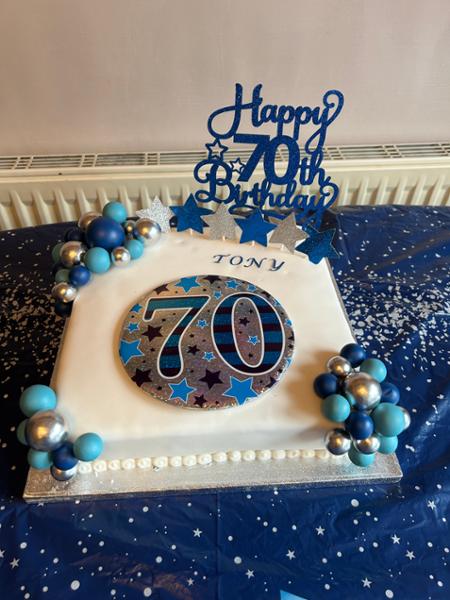 Great supplier. Fantastic Cake.