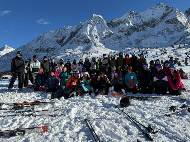 your ski trip with Halsbury Travel