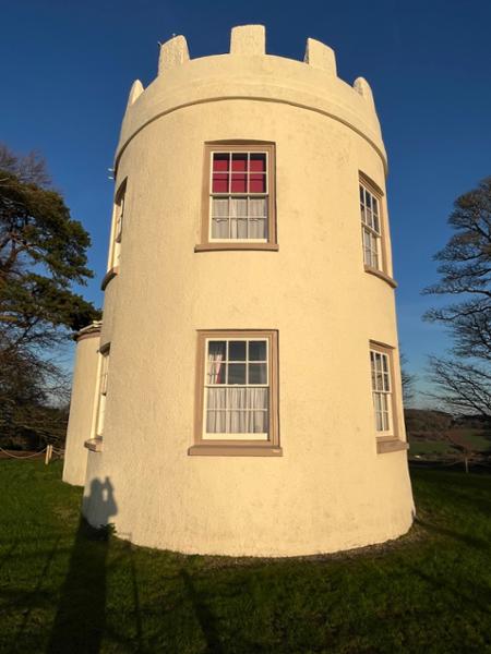 Love NT's quirky holiday cottages.