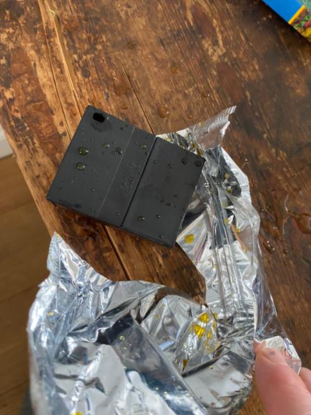 Poorly packaged and broken