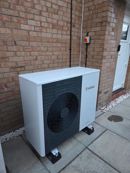 aroTHERM plus VWL 75/6 A 230V S2
