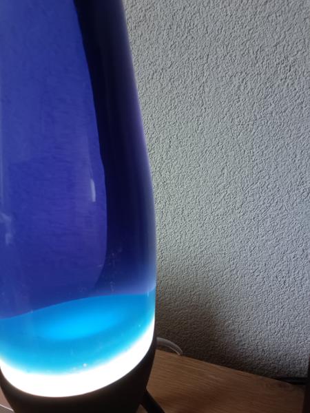 Mooie lava lamp, maar kwaliteit fles kan beter