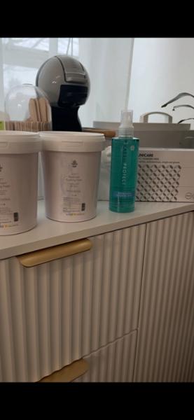 Kaeso Protect Anti-Bacterial Refreshing Hygiene Spray 250ml is perfect for sanitising skin before treatments.<br data-start="146" data-end="149" />Infused with Bergamot and Lemongrass essential oils.<br data-start="201" data-end="204" />Anti-bacterial formula helps prevent infection.<br data-start="251" data-end="254" />Refreshing and professional salon-grade hygiene solution.<br data-start="311" data-end="314" />Ideal for hands, face, and treatment areas.