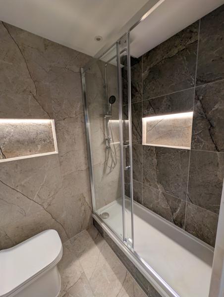 Electric Shower - ENVi DuElec Thermostatic 10.5kW Silver Shower Kit