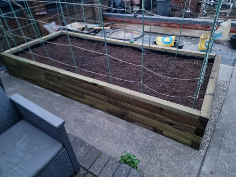 Raised Bed - Design Your Own Shape & Size | Modular Wooden Raised Beds by WoodBlocX