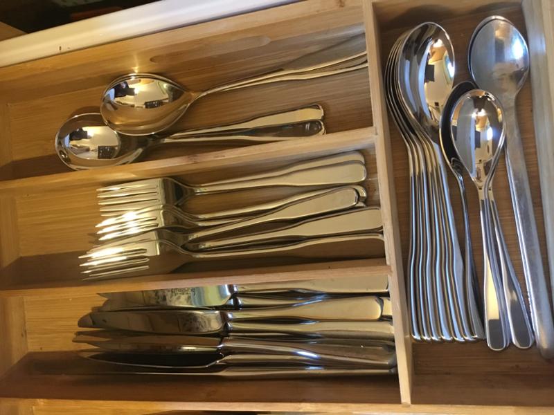Superb Quality Cutlery ..great design.