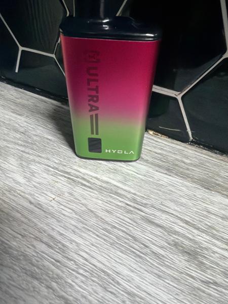 Berry edition Hyola Ultra 30K pod & refill 20ml