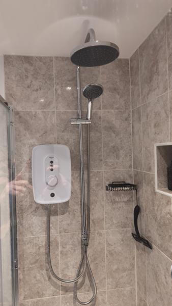 Electric Shower - Danzi DuElec 9.5kW Shower
