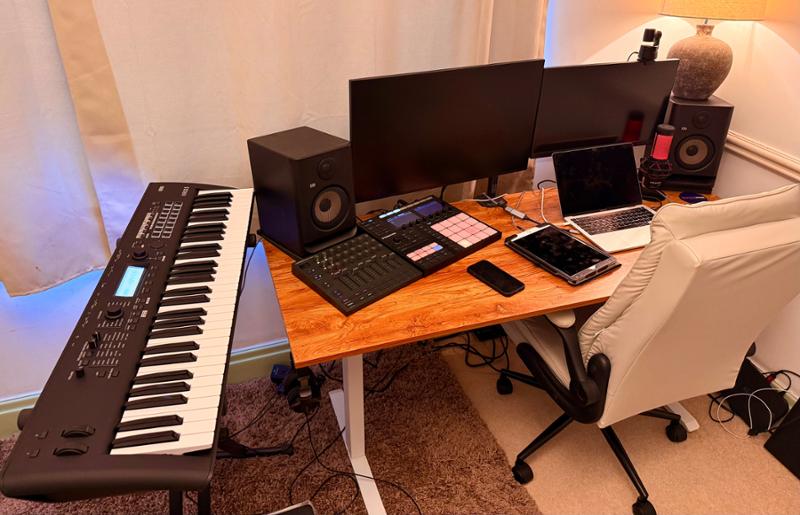 Korg Kross 2 MB workstation 61 Keys