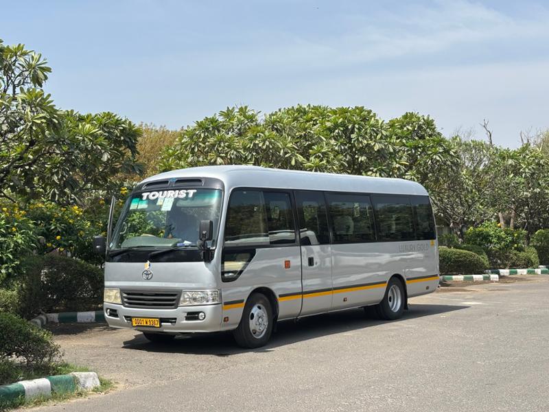 India the way to go … if you get a deluxe coach Go Luxury Gold …