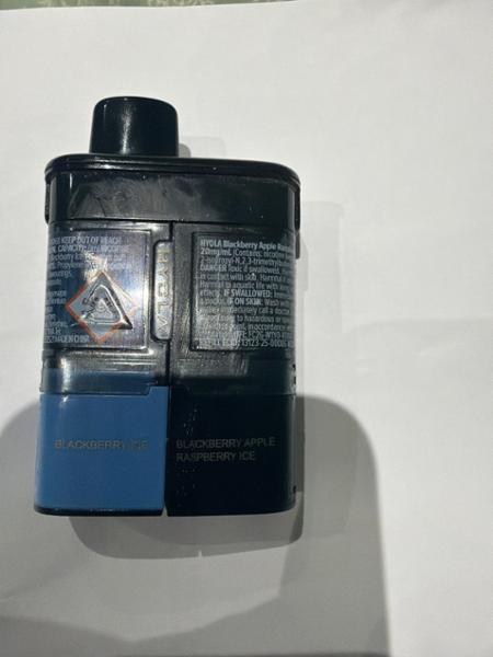 Blackberry edition Hyola Ultra 30K pod & refill 20ml