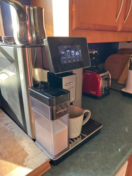 PrimaDonna Soul Fully Automatic Bean to Cup Machine