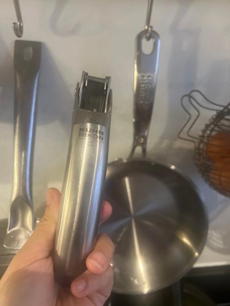 Garlic press