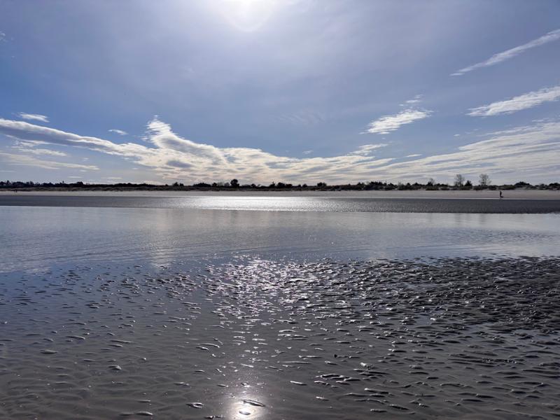 Beautiful immaculate caravan, perfect waterfront location