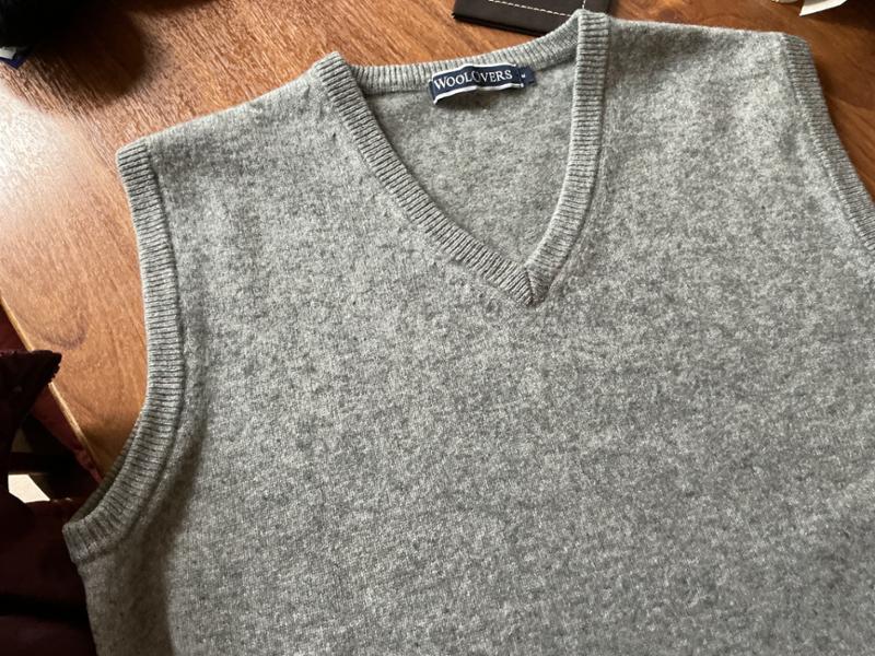 Mens Cashmere and Merino Slipover Black