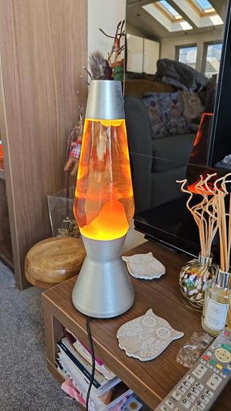 Lava lamp bulb and adapter