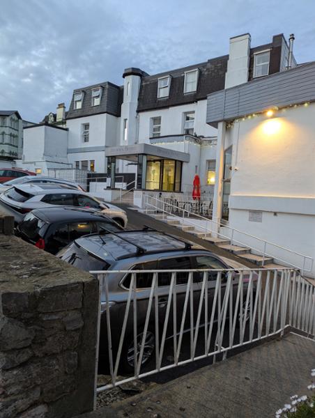 Torquay Jolly - Live Entertainment & 1/2 Price Bar!