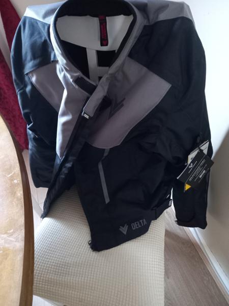 Jacket is nice and looks good, however  zip came apart when first wearing