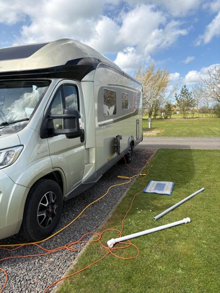 Platinum Caravan (Sleeps 6)