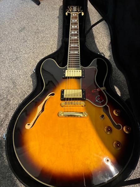 Pre-Owned Epiphone Sheraton-II Pro, Vintage Sunburst w/case