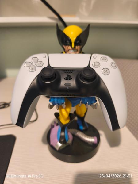 Φιγούρα Βάση Στήριξης Cable Guys - Marvel X-Men Wolverine Phone & Controller Holder (CGCRMR300120)