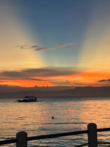 Ultimate Philippines Island Hopping