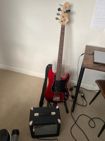 EastCoast PJ4 Electric Bass Guitar in Candy Apple Red with Rosewood Fretboard