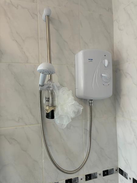 Triton Showers Enrich 8.5kW