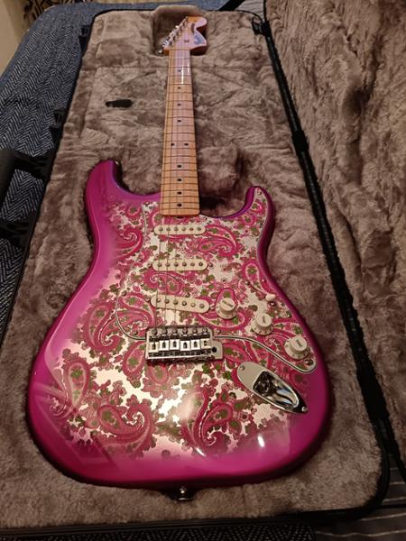 Newcastle Guitar Guitar