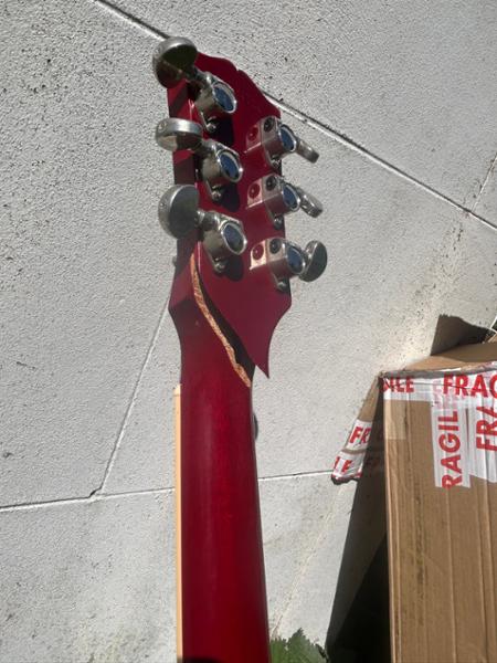 Gibson ES-335 Semi Hollow Electric Guitar in Sixties Cherry