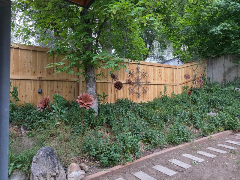 Rusted Metal Flowers Garden Stakes Design 6