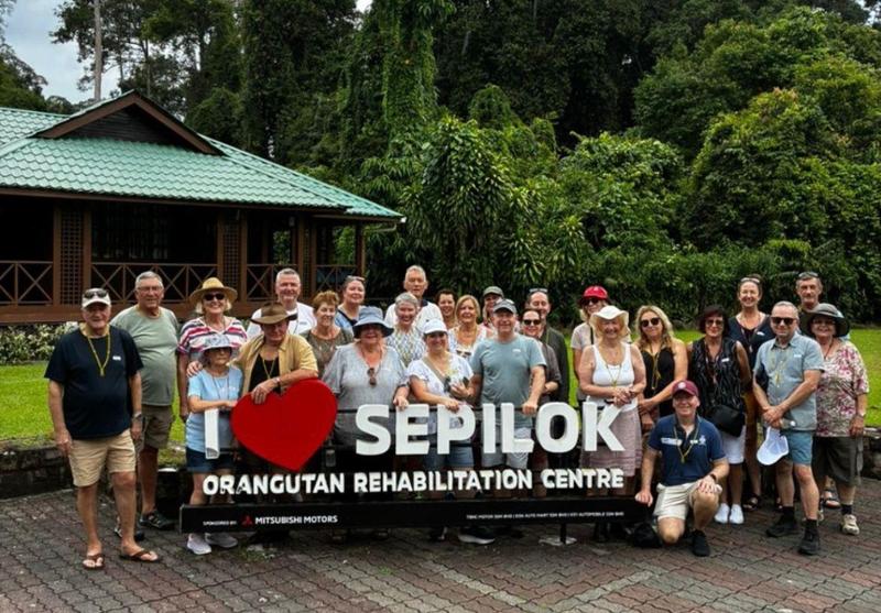 5862-Best of Borneo