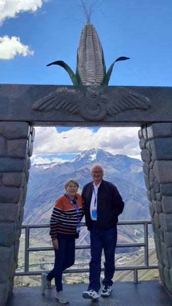 5052-Wonders of Peru