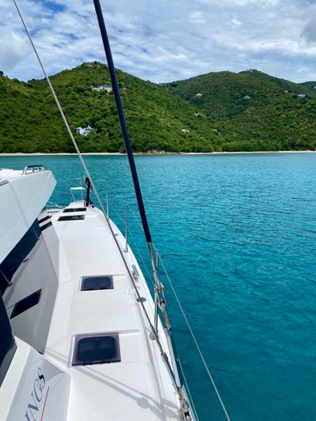 Moorings 4200-3 Cabin EP