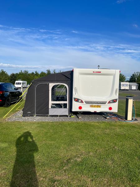 Gold Caravan (Sleeps 6)