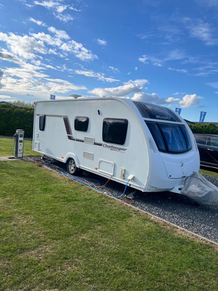 Gold Caravan (Sleeps 6)