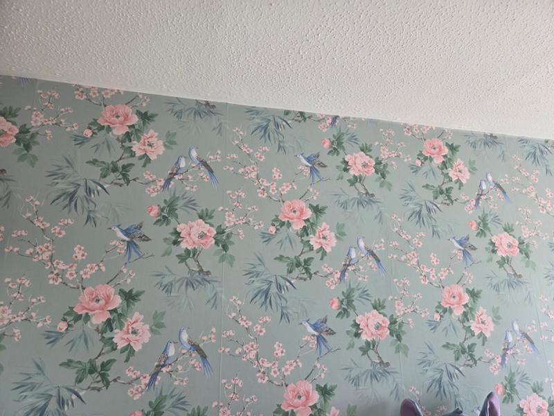 Amelie Chinoiserie Bird Wallpaper Sage Green / Pink Rasch 260568