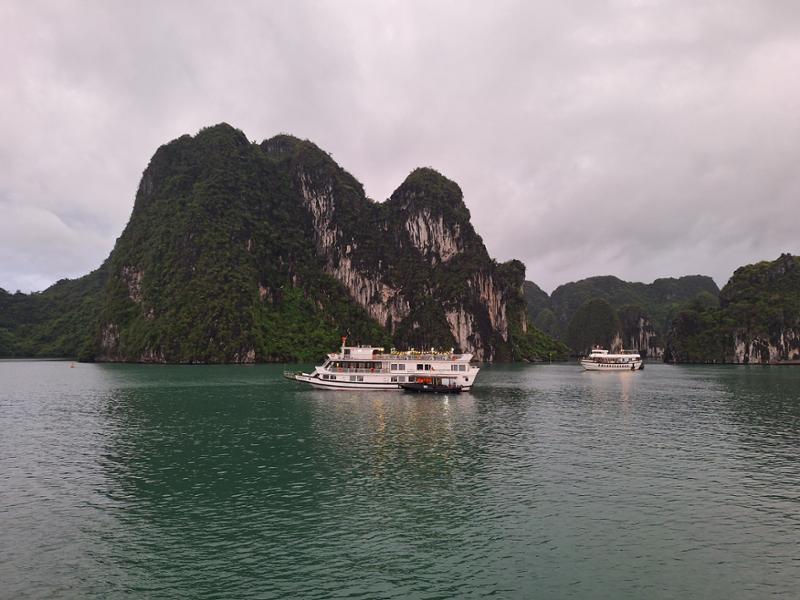 5684-Vietnam & Cambodia Discovery