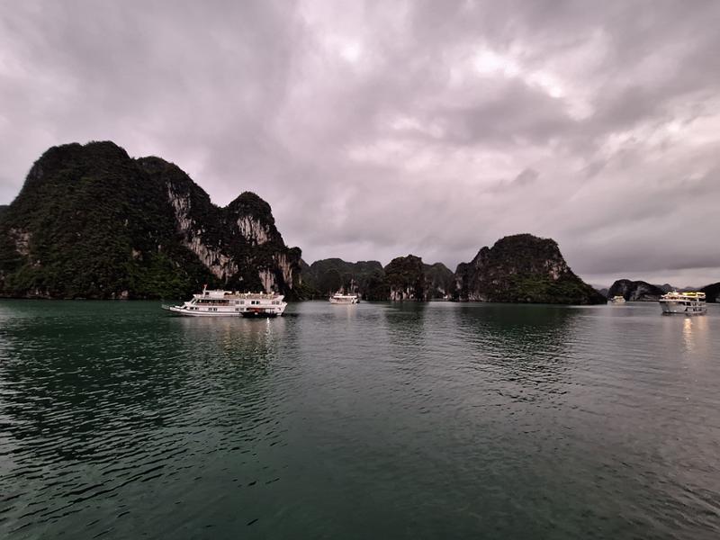 5684-Vietnam & Cambodia Discovery