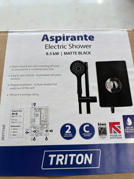 Triton Showers Aspirante 9.5kW Matte Black Electric Shower