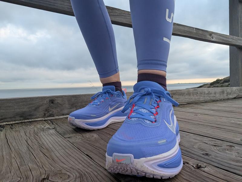 Nike Vomero Plus - Womens Running Shoes